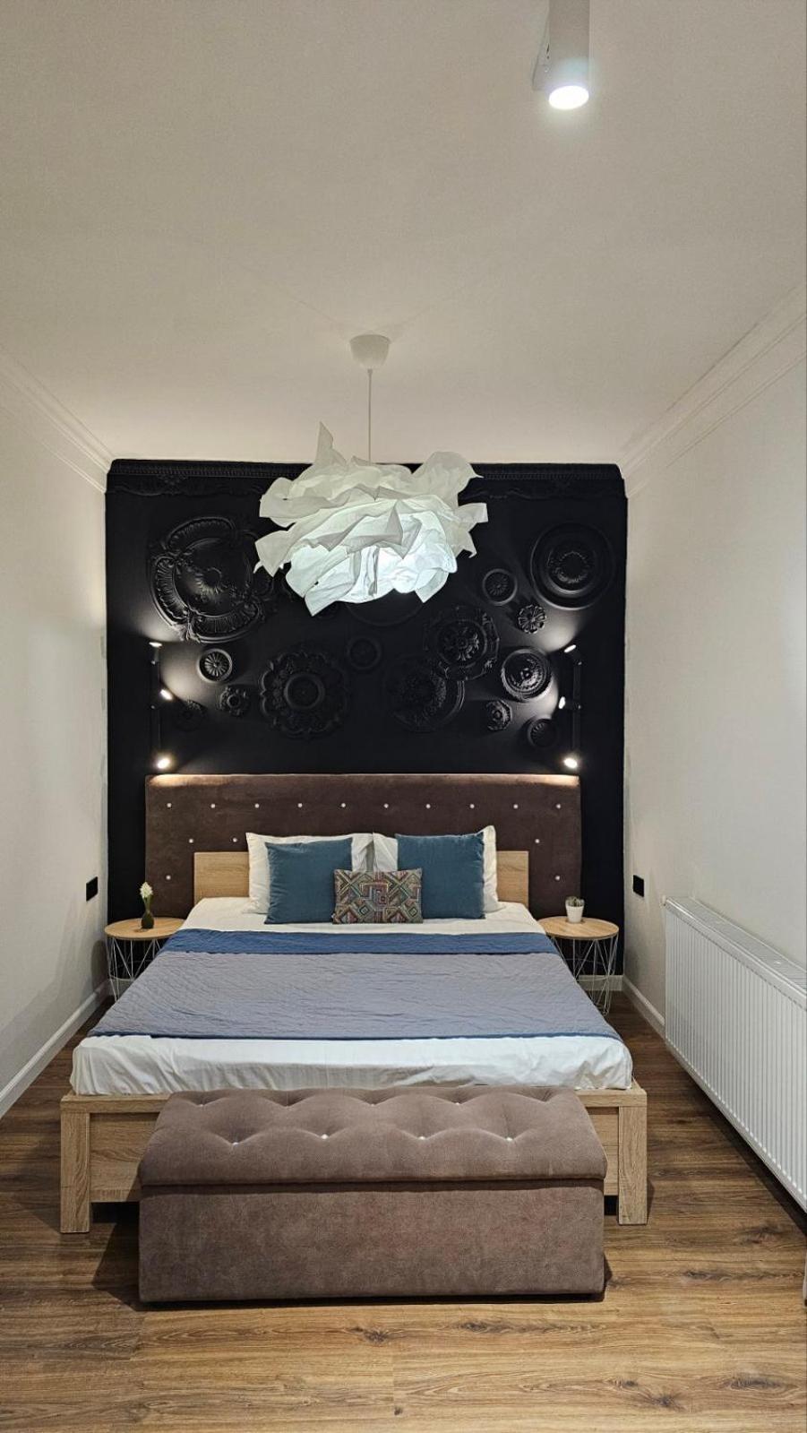 Black Room Apartment ムカチェヴォ エクステリア 写真