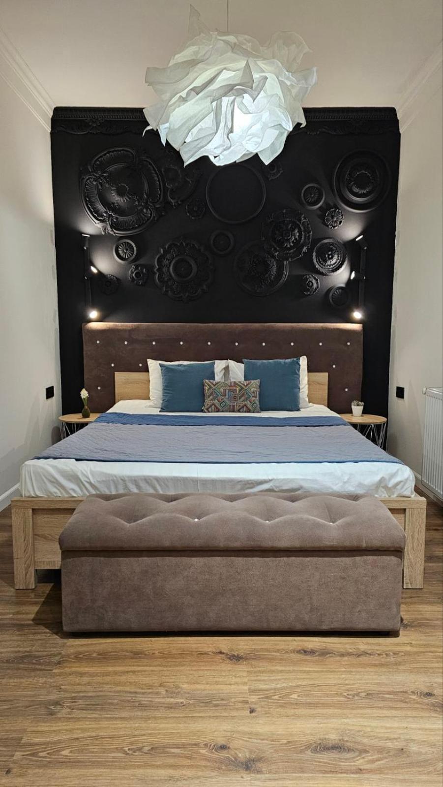 Black Room Apartment ムカチェヴォ エクステリア 写真